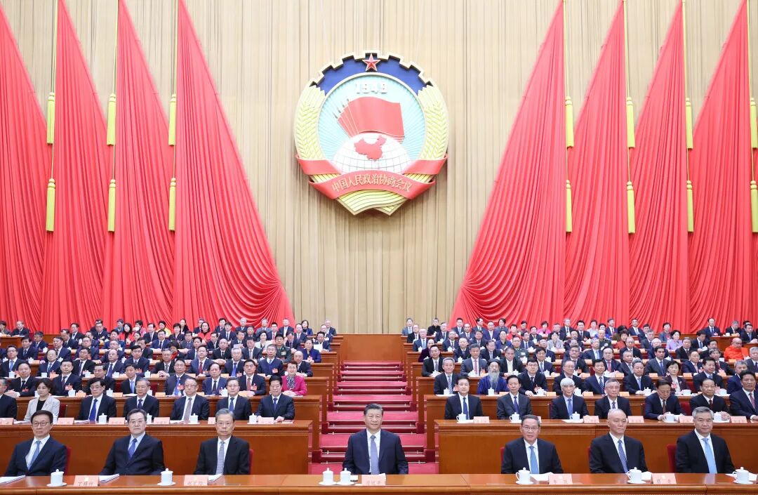 政府工作报告：加强中试验证平台建设，加快重大科技成果高效转化应用