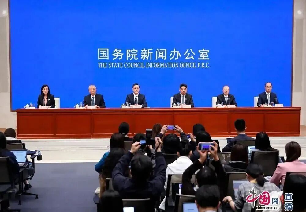 国务院政策例行吹风会：重点培育壮大卓越级孵化器，构建整体的中试平台培育体系，研制技术经理人相关政策